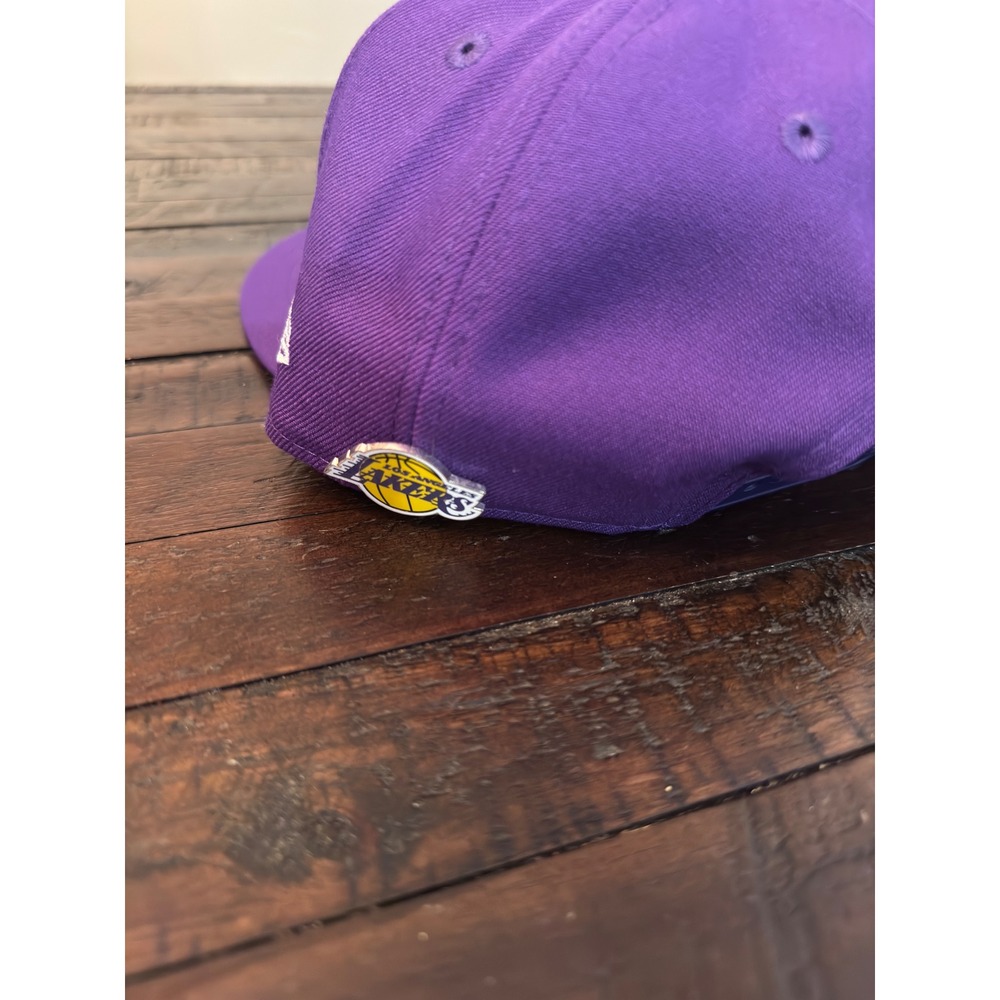 New Era 9FIFTY Los Angeles Lakers Snapback Hat Purple NBA Basketball Cap OSFM - Picture 4 of 6